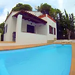 Vacay Lin, Aire Libre Y Piscina! En La Costa Brava, L'escala! Ferienhaus