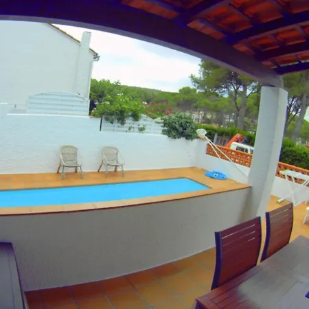 Vacay Lin, Aire Libre Y Piscina! En La Costa Brava, L'escala! Semesterbostad *